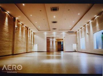 da0798fbf5b27a7be2bc33ad32f397a674b400d2 · Salão comercial com excelente localização,. Ideal para Buffet e Restaurante