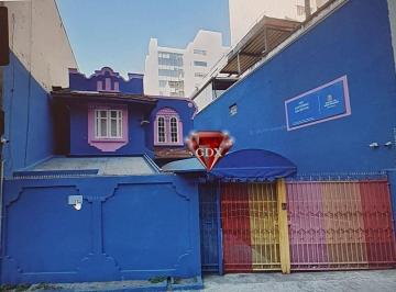 23e0ab77692450bab6c203817bb3a03830a0515a · Casa no Jardim Paulista