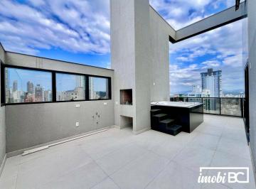 Terraço com banheira · Cobertura com 3 dormitórios à venda, 210 m² por R$ 3.800.000,00 - Centro - Balneário Camboriú/SC