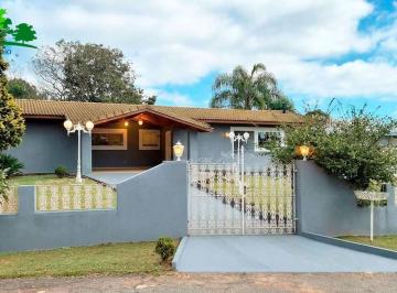 400a5e884d03c54d728b15ffba9292fa53656ddb · Casa térrea