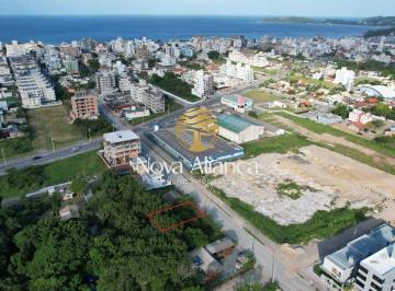 Terreno · 300m² · Terreno á venda na praia de Bombas, Bombinhas/SC.