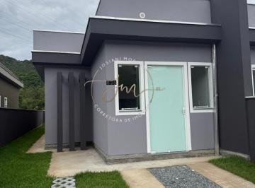 Casa · 68m² · 2 Quartos · 2 Vagas · Casa 2 dormitórios no bairro Fortaleza