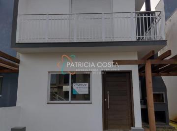 Casa · 2 Quartos · 1 Vaga · Sobrado á venda no bairro Ambrósio - Garopaba/SC