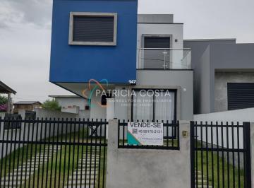 Casa · 109m² · 3 Quartos · Lindo Sobrado no Bairro Encantada – Garopaba/SC