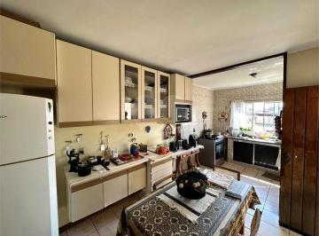 Casa · 152m² · 3 Quartos · 2 Vagas · Casa com 3 quartos à venda em Alvinópolis - SP