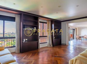 Apartamento · 330m² · 3 Quartos · 4 Vagas · Apartamento de Alto Padrão à Venda, com 330m³, 3 suítes e 4 vagas em Higienópolis