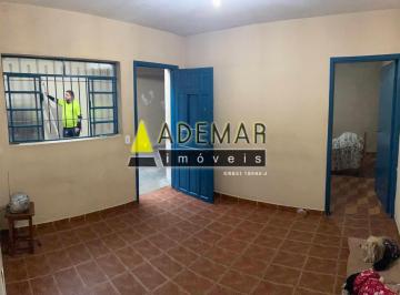 Casa · 5 Quartos · 3 Vagas · Investimento seguro: casa com 4 moradias independentes para aluguel