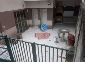 Apartamento · 49m² · 3 Quartos · Apartamento a venda em Ferraz de Vasconcelos, com 49m² e 3 dormitórios, por R...