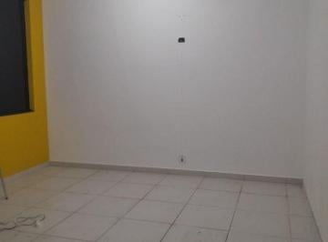 Comercial · 130m² · Aluga Sala com 130M² em Centro por R$ 3.500. Imóvel Comercial em Suzano/SP.