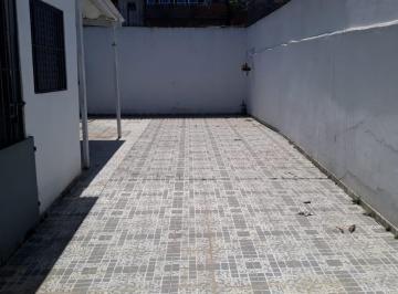 Casa · 329m² · 4 Quartos · 3 Vagas · Casa á venda com 4 Dormitórios, 1 Suite, 3 Vagas e com 329M² em Lajeado por...
