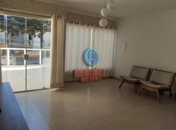 Casa · 200m² · 3 Quartos · 4 Vagas · Imóvel de alto padrão de 3 dormitórios com suites, localizado na Penha, Vila ...