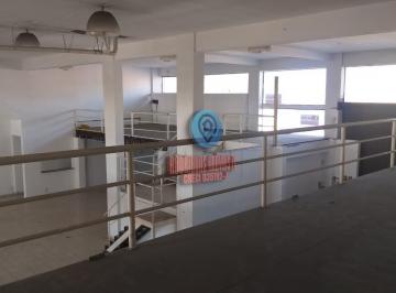 Comercial · 600m² · 20 Vagas · 🔑 Imóvel Comercial Pronto para Sua Empresa – Localização Estratégica - Itaqua...