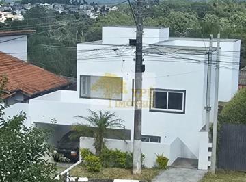 Foto 01 · Casa de luxo em condomínio: 4 quartos, 2 suítes, 3 salas, 5 banheiros, 2 vagas, 480m² em Paysage Ver