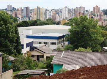 terreno-no-amadori-para-venda-com-vista-panoramica-para-o-centro-de-pato-branco-pr1653319134701onola.jpg · Terreno no Amadori para venda com vista panorâmica para o centro de Pato Branco - PR