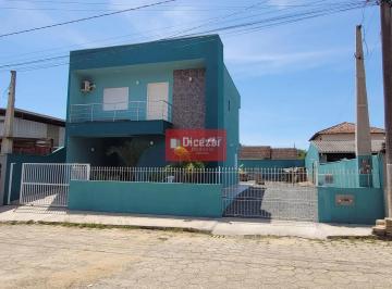 20230214_1054361689101748637.jpg · Sobrado novo com uma suíte máster, mais dois dormitórios, a apenas 250 metros da Praia Alegre no Cen