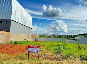 68B551E5-DC73-4E48-839B-6B1298FA4394.jpg · Terreno a venda no Bairro Primo Taca, com 401m², plano e pronto para construir, em Xanxerê.