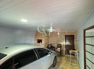 CCFB7F53-B740-4C7B-A10A-983B17343183.jpg · Casa com 3 quartos, garagem coberta e churrasqueira, a venda no bairro Leandro , Xanxerê, por R$380.