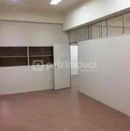 021750437395983.jpg · Imoveis - no Centro