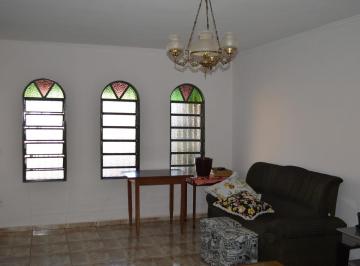 dsc_0743-jpg1696970026480.jpg · Excelente Casa térrea com 3 dormitórios, área gourmet e edícula  à venda,  Jardim São Lourenço, Brag