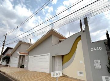 whatsapp-image-2025-01-31-at-14-10-15-61738351647458.jpeg · Maravilhosa Casa Térrea  à venda, Jardim Piratininga - Franca SP