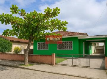 image-editing-81781804273753.png · Casa à venda com três dormitórios em localização privilegiada a apenas 280m da Praia Alegre em Penha