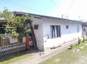 compre-este-imovel-casa-com-terreno-amplo-no-bairro-cordeiros-em-itajai1704379442445vdylf.jpg · Imoveis - em Cordeiros