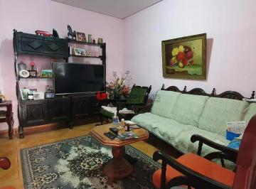 Casa · 315m² · 2 Quartos · 2 Vagas · Casa em Cerâmica