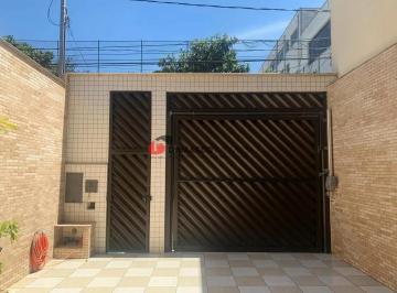 Casa · 252m² · 3 Quartos · 6 Vagas · Sobrado em Cerâmica