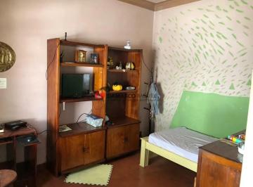 Casa · 217m² · 4 Quartos · 5 Vagas · Casa em Santa Paula