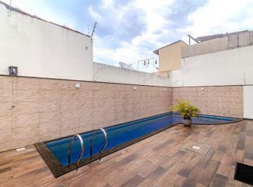 Casa · 300m² · 4 Quartos · 2 Vagas · Casa duplex a venda na Rua 2448 em Balneário Camboriú
