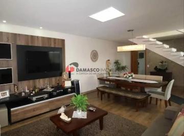 Casa · 240m² · 4 Quartos · 3 Vagas · Sobrado em Cerâmica