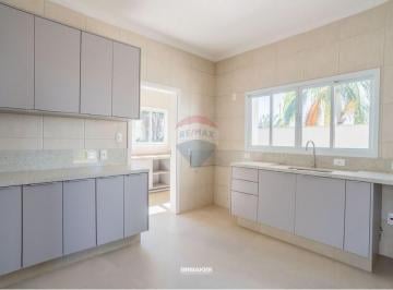 Casa · 284m² · 3 Quartos · 4 Vagas · Sobrado amplo e bem localizado no Condomínio Porto Seguro Village – Valinhos/SP