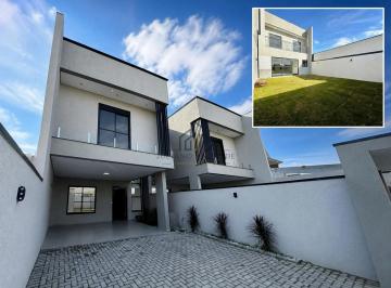 Casa · 170m² · 3 Quartos · 2 Vagas · Sobrado com Suíte Master e Amplo Terreno Frente e Fundos no Aristocrata em SJP