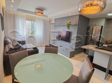 Apartamento · 42m² · 1 Quarto · 1 Vaga · Flat no Itaim, prox Av Pres Juscelino Kubitschek e Rua João Cachoeira. Com entrada imediata.