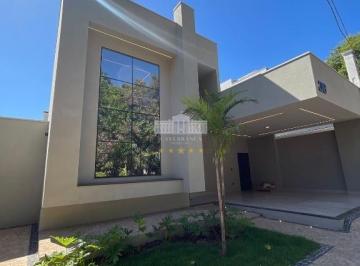 Casa · 186m² · 3 Quartos · 3 Vagas · Casa em Conjunto Habitacional Doutor Antônio Villela Silva, Araçatuba/SP de 186m² 3 quartos à venda