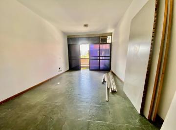 Comercial · 28m² · 1 Vaga · Sala em Itaipu, Niterói/RJ de 28m² à venda por R$ 125.000,00