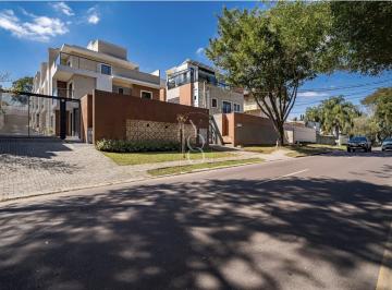 Casa · 204m² · 3 Quartos · 2 Vagas · Sobrado Triplex de Alto Padrão com 204m2 privativo