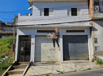 Casa · 210m² · 5 Quartos · 2 Vagas · Oportunidade Especial para Investidores em Franco da Rocha