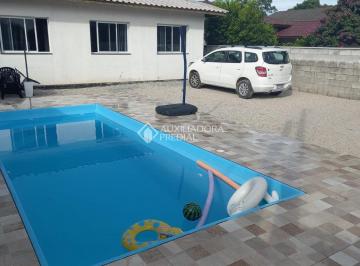 737121_i3672_73712168a4d2d256551.jpg · Casa com piscina em Imbituba proximo a praia