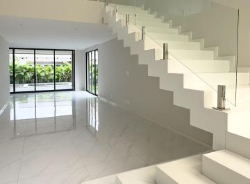 Casa de 3 quartos, Guarulhos · Imóvel a venda em guarulhos