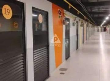 Comercial · 1957m² · 20 Vagas · Galpão / Depósito à venda na Avenida Washington Luís, Centro, Niterói
