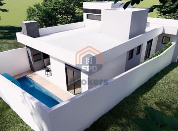 Casa · 185m² · 3 Quartos · 4 Vagas · Casa em Condominio em Jardim Ermida II - Jundiaí, SP