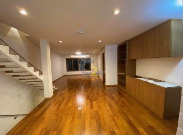 Casa · 232m² · 3 Quartos · 2 Vagas · Casa à venda na Sumaré com 3 quartos, sendo 1 suíte e 2 vagas