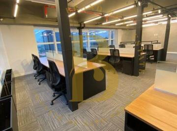 Comercial · 204m² · 2 Vagas · Imóvel comercial em andar alto na Vila Olimpia.