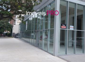 Comercial · 240m² · 2 Vagas · Loja totalmente revestida em vidro