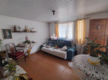 Casa · 72m² · 2 Quartos · 1 Vaga · Terreno com casa térrea a poucos quarteirões do Colégio Fereguetti na Penha