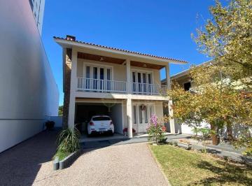 246307556c1b1ac3d014e93351c0b92d0a8e6962 · Locação | Casa de 2 pavimentos, 4 quartos, mobiliada em Palhoça