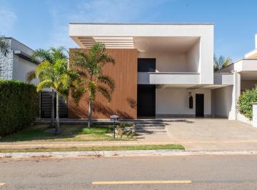 Casa de 4 quartos, Goiânia · CASA TERREA 250MT 4 SUITES PORTAL DOL GREEN 