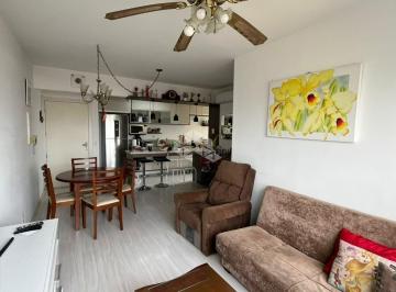 707601_id6bR_70760168a4df68c978a.jpg · Apartamento com 3 dormitórios, 1 vaga na zona norte de Porto Alegre