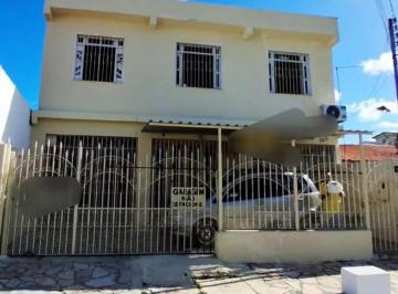 Casa à venda em rua pública, FAROLÂNDIA, Aracaju, SE · Casa à venda em rua pública, FAROLÂNDIA, Aracaju, SE
